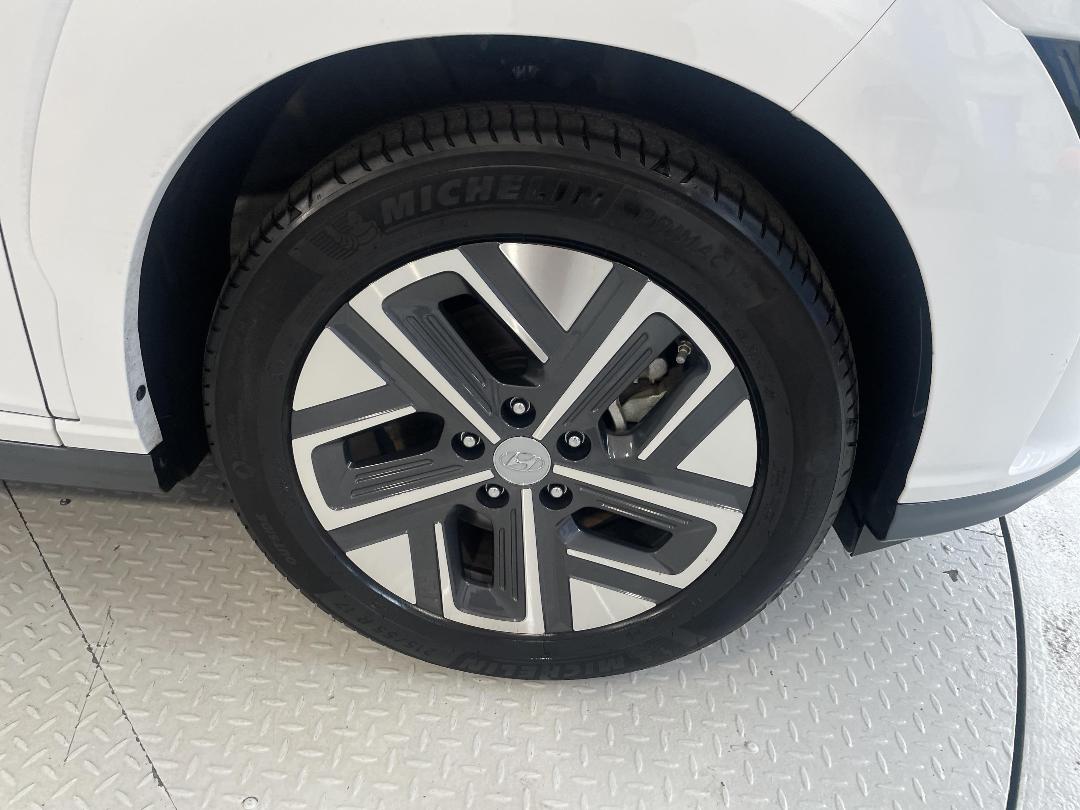 Photo '9' of Hyundai Kona Photo '9' of Hyundai Kona