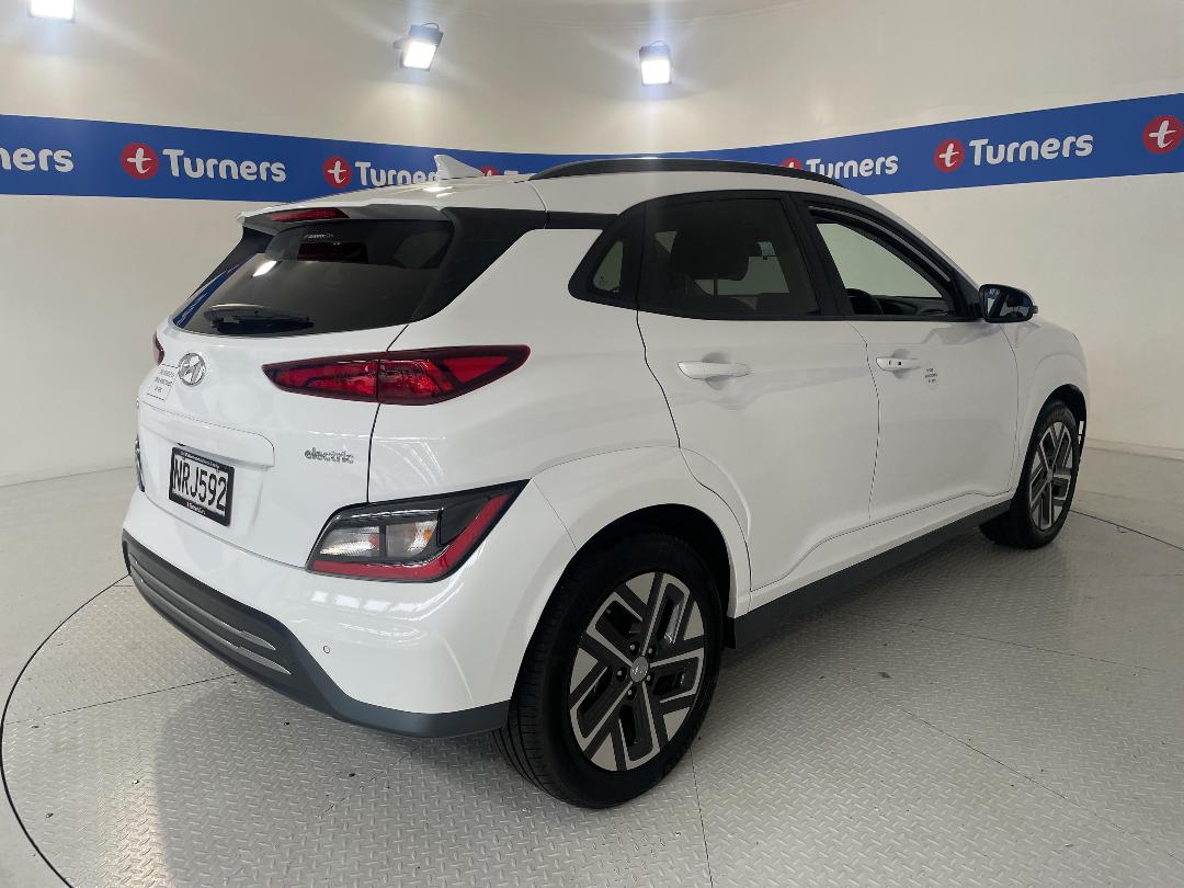 Photo '7' of Hyundai Kona Photo '7' of Hyundai Kona