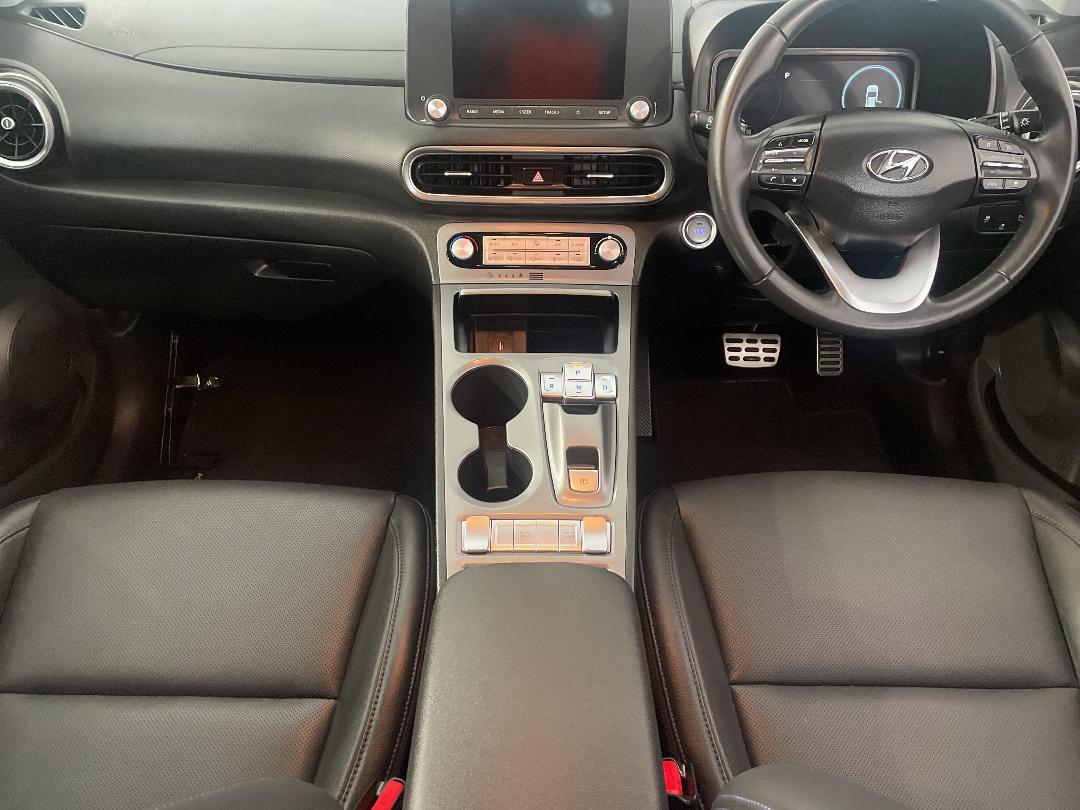 Photo '18' of Hyundai Kona Photo '18' of Hyundai Kona