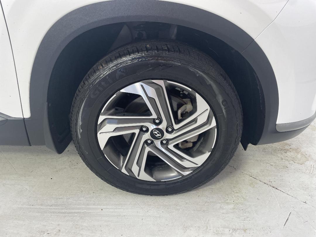 Photo '9' of Hyundai Santa FE Photo '9' of Hyundai Santa FE