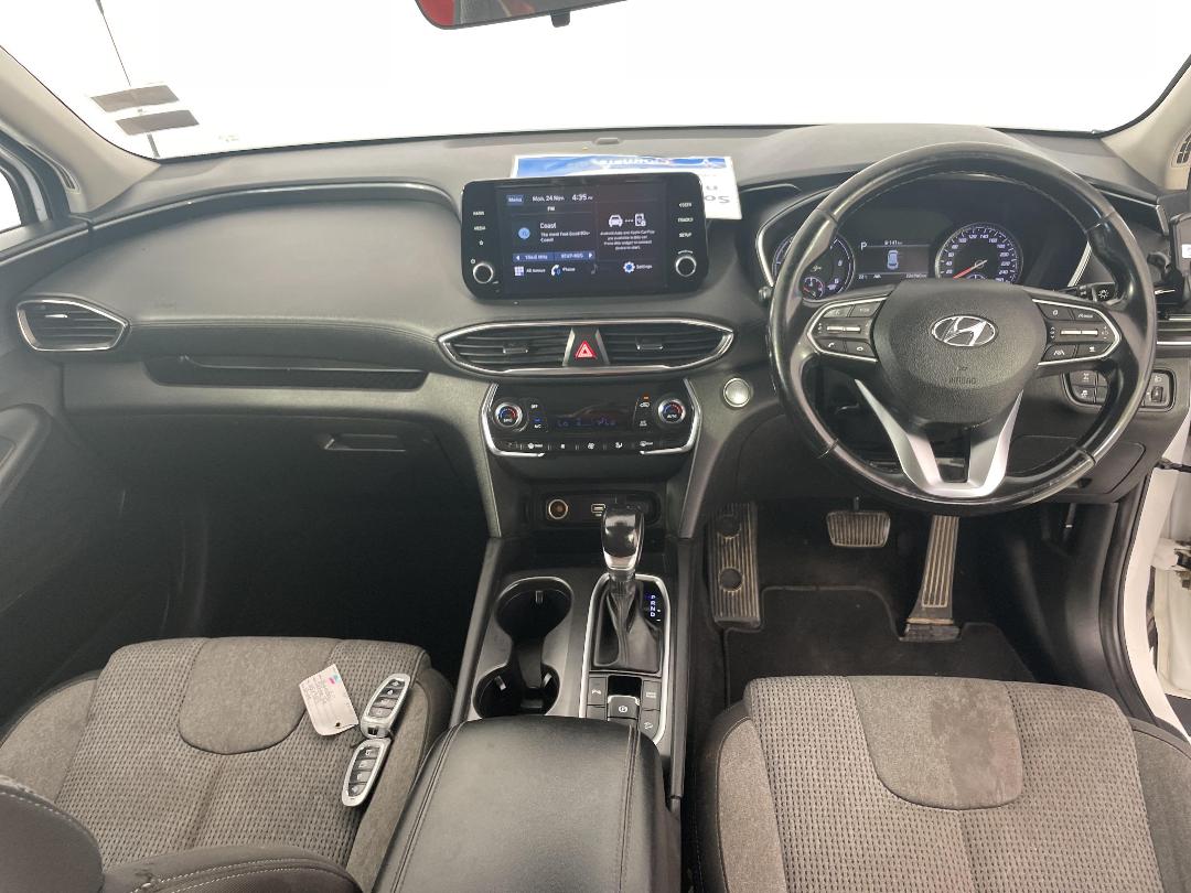 Photo '17' of Hyundai Santa FE Photo '17' of Hyundai Santa FE