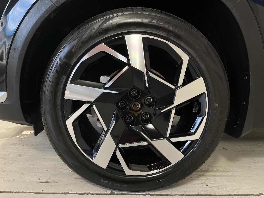 Photo '10' of Hyundai Santa FE