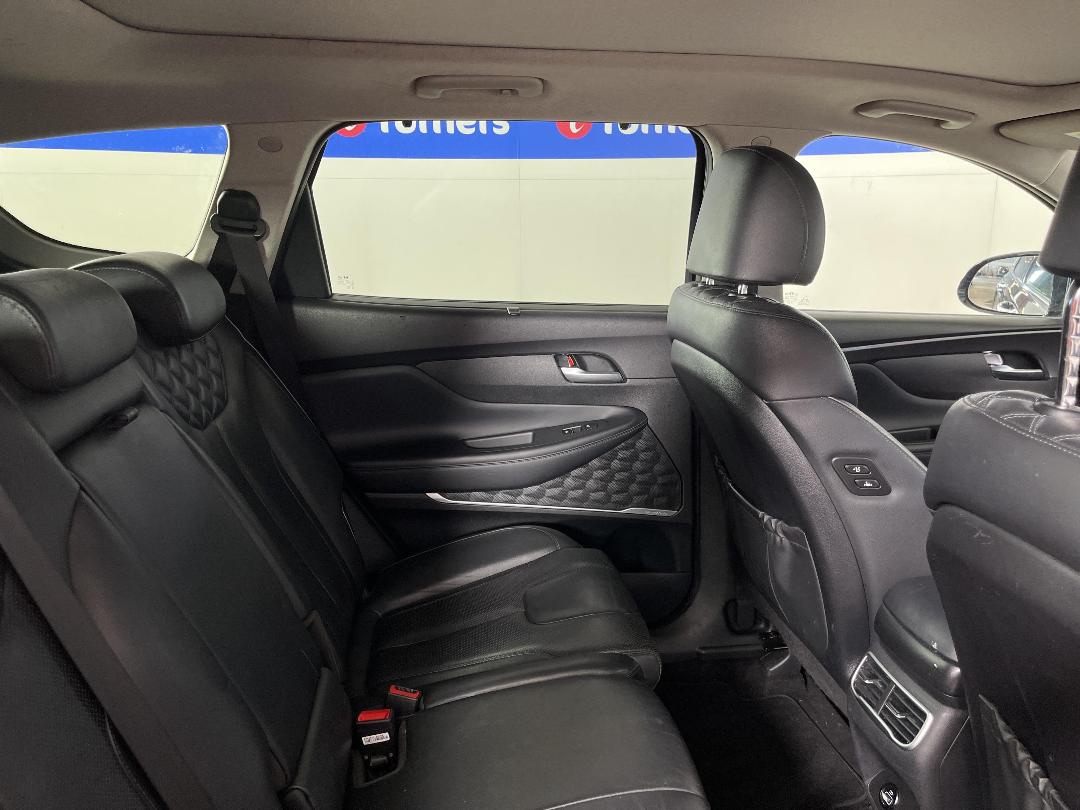 Photo '20' of Hyundai Santa FE