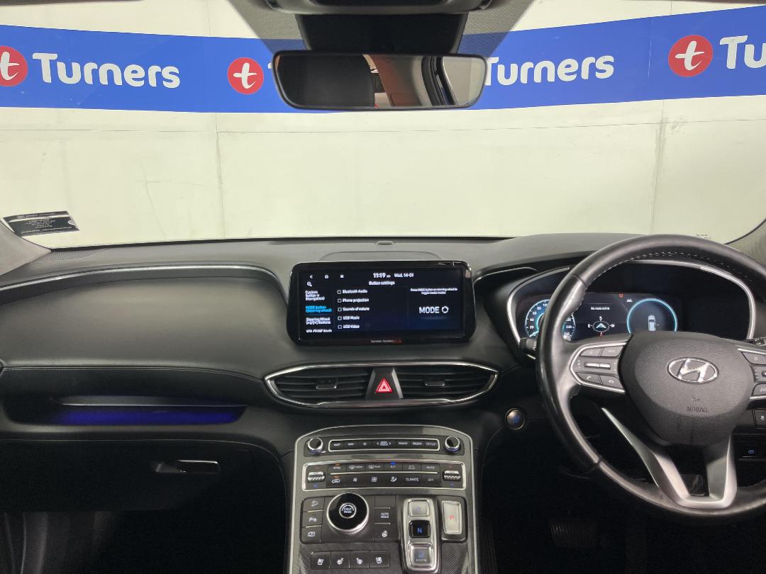 Photo '17' of Hyundai Santa FE