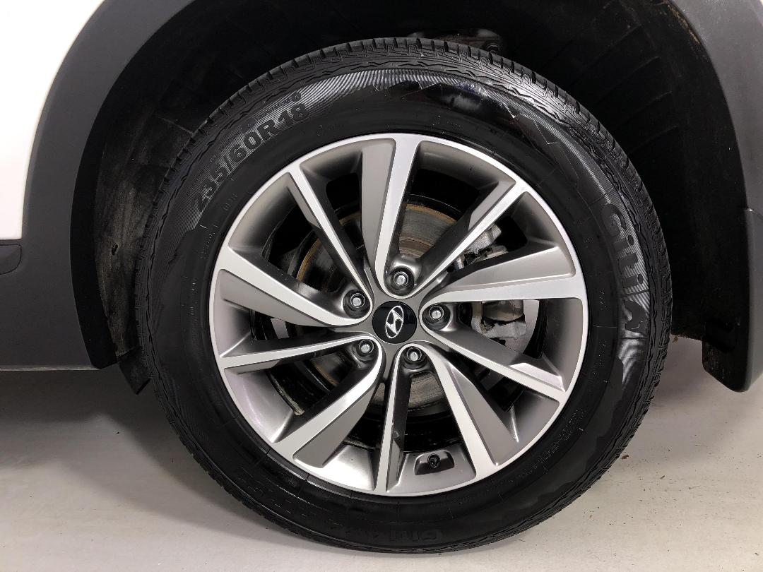 Photo '11' of Hyundai Santa FE