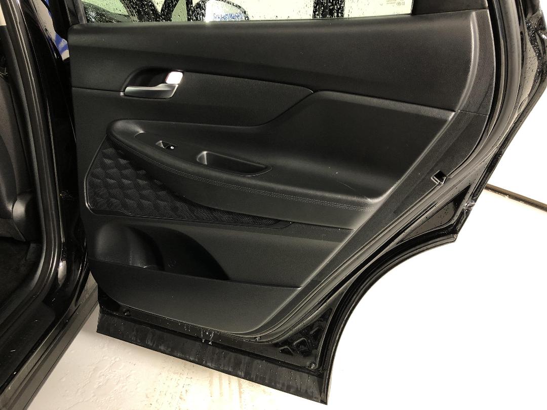 Photo '19' of Hyundai Santa FE