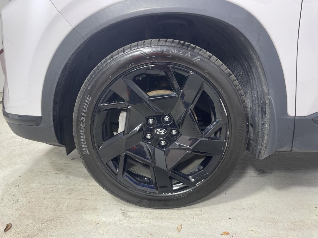 Photo '10' of Hyundai Santa FE Photo '10' of Hyundai Santa FE