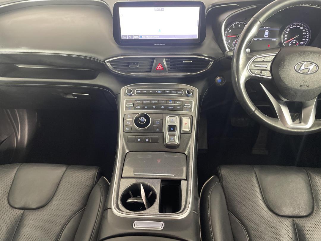 Photo '18' of Hyundai Santa FE Photo '18' of Hyundai Santa FE