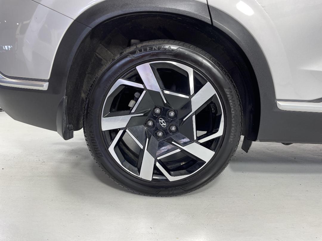 Photo '12' of Hyundai Santa FE