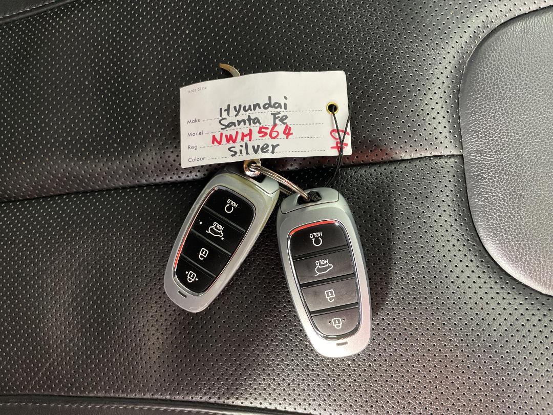 Photo '22' of Hyundai Santa FE