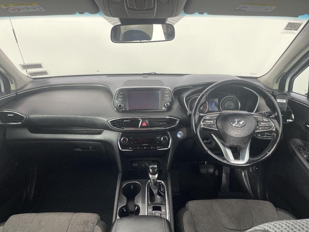 Photo '17' of Hyundai Santa FE Photo '17' of Hyundai Santa FE