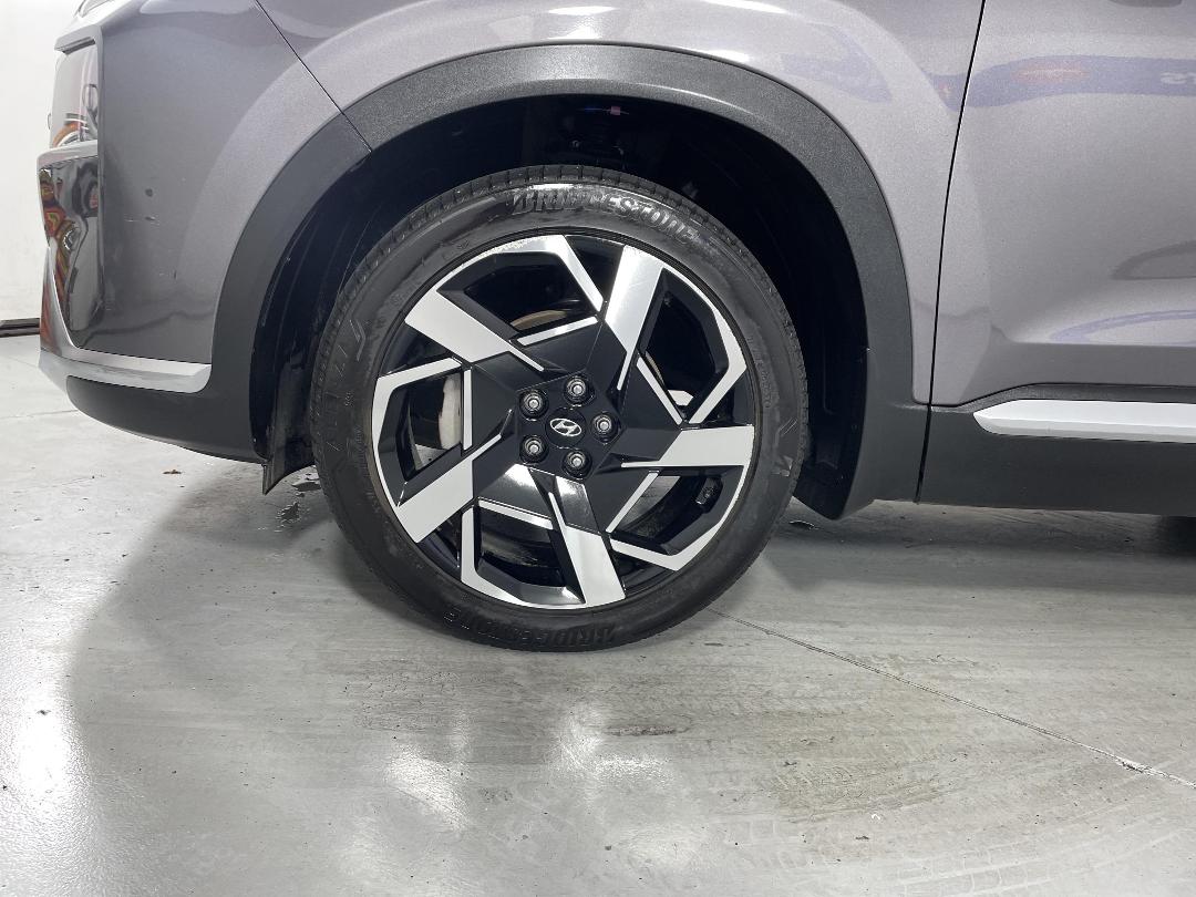 Photo '10' of Hyundai Santa FE