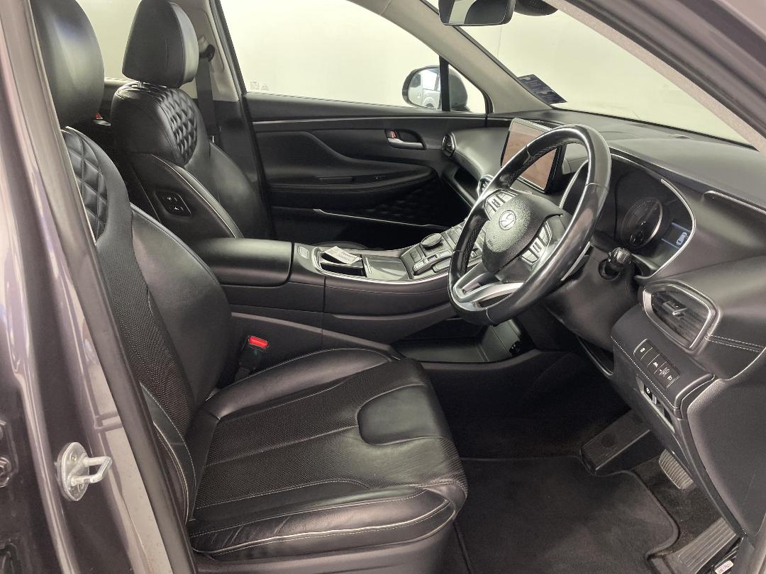 Photo '16' of Hyundai Santa FE Photo '16' of Hyundai Santa FE