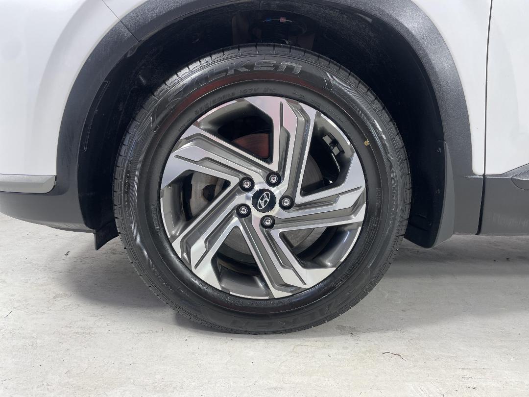 Photo '10' of Hyundai Santa FE