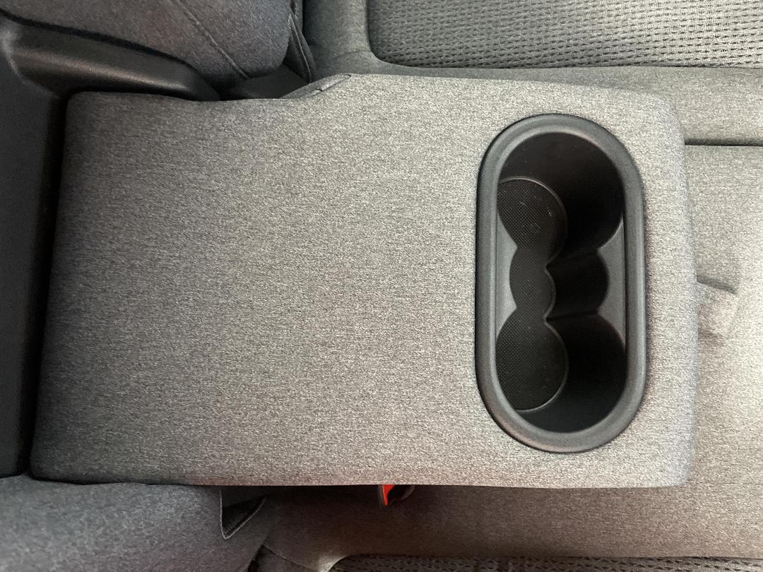 Photo '24' of Hyundai Santa FE