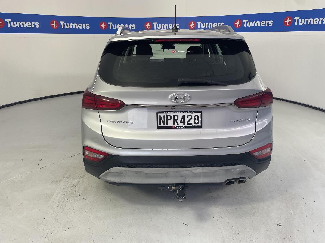 Photo '6' of Hyundai Santa FE