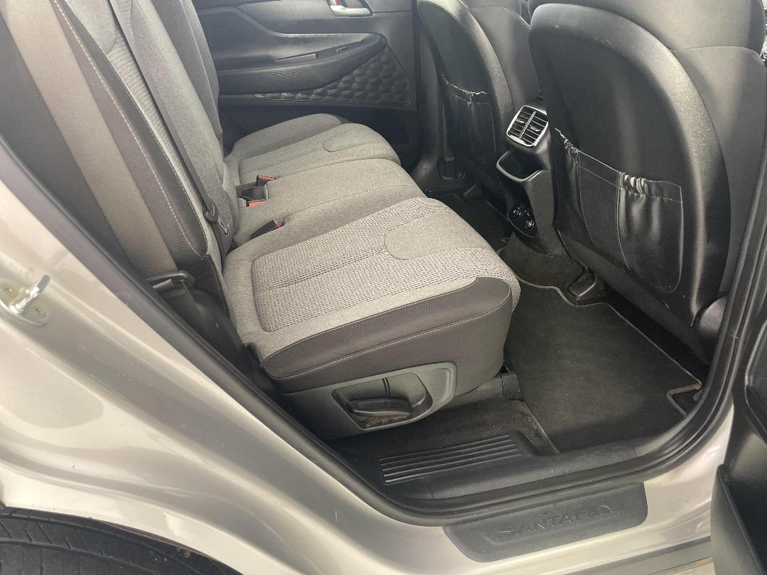 Photo '20' of Hyundai Santa FE