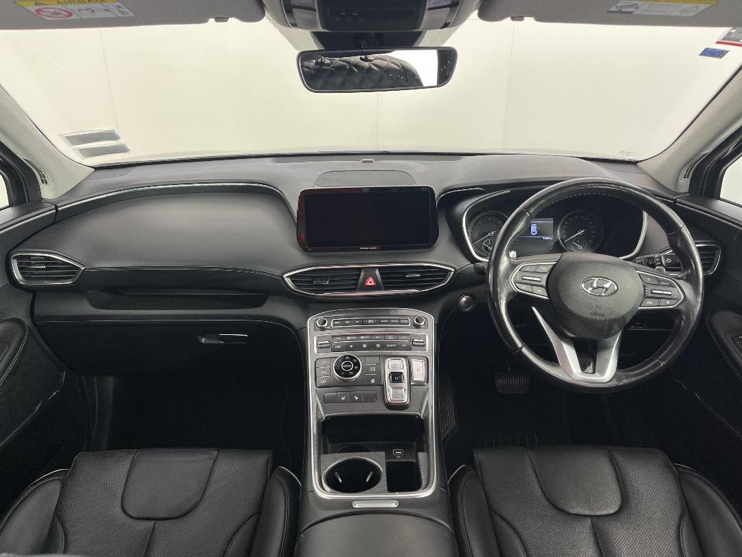 Photo '17' of Hyundai Santa FE Photo '17' of Hyundai Santa FE