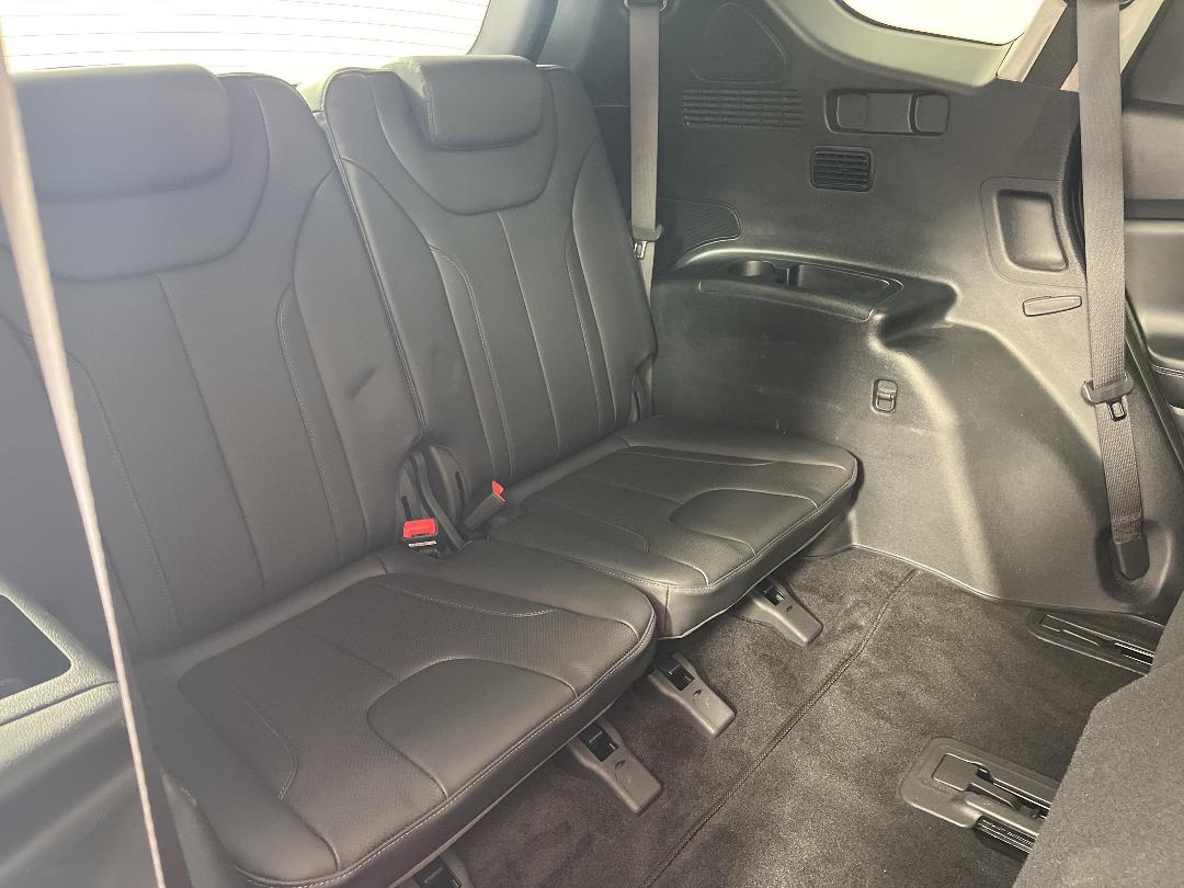 Photo '27' of Hyundai Santa FE Photo '27' of Hyundai Santa FE