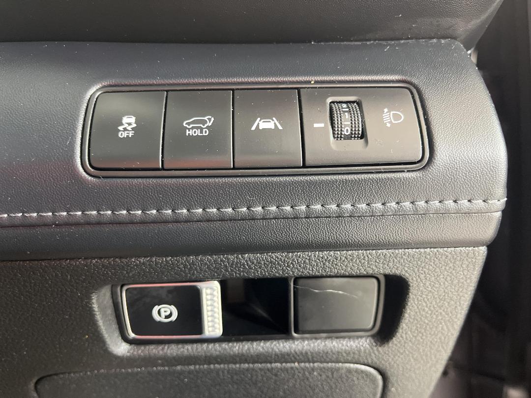 Photo '23' of Hyundai Santa FE