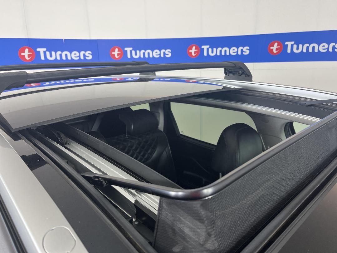 Photo '26' of Hyundai Santa FE