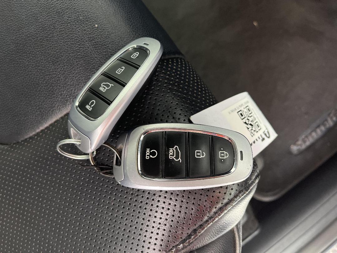 Photo '22' of Hyundai Santa FE Photo '22' of Hyundai Santa FE