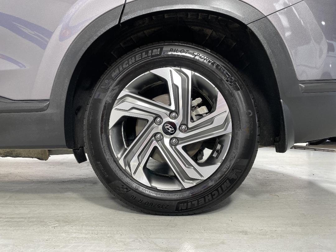 Photo '11' of Hyundai Santa FE