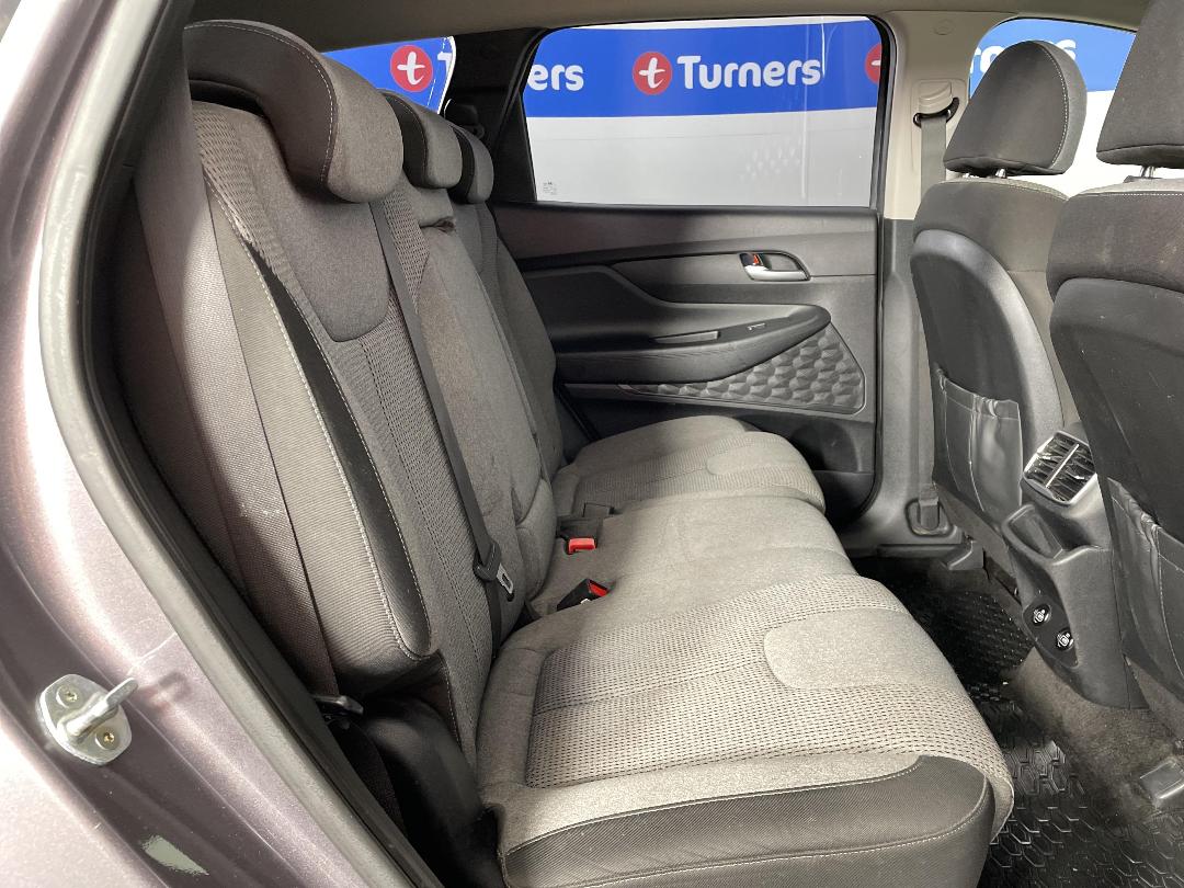 Photo '20' of Hyundai Santa FE