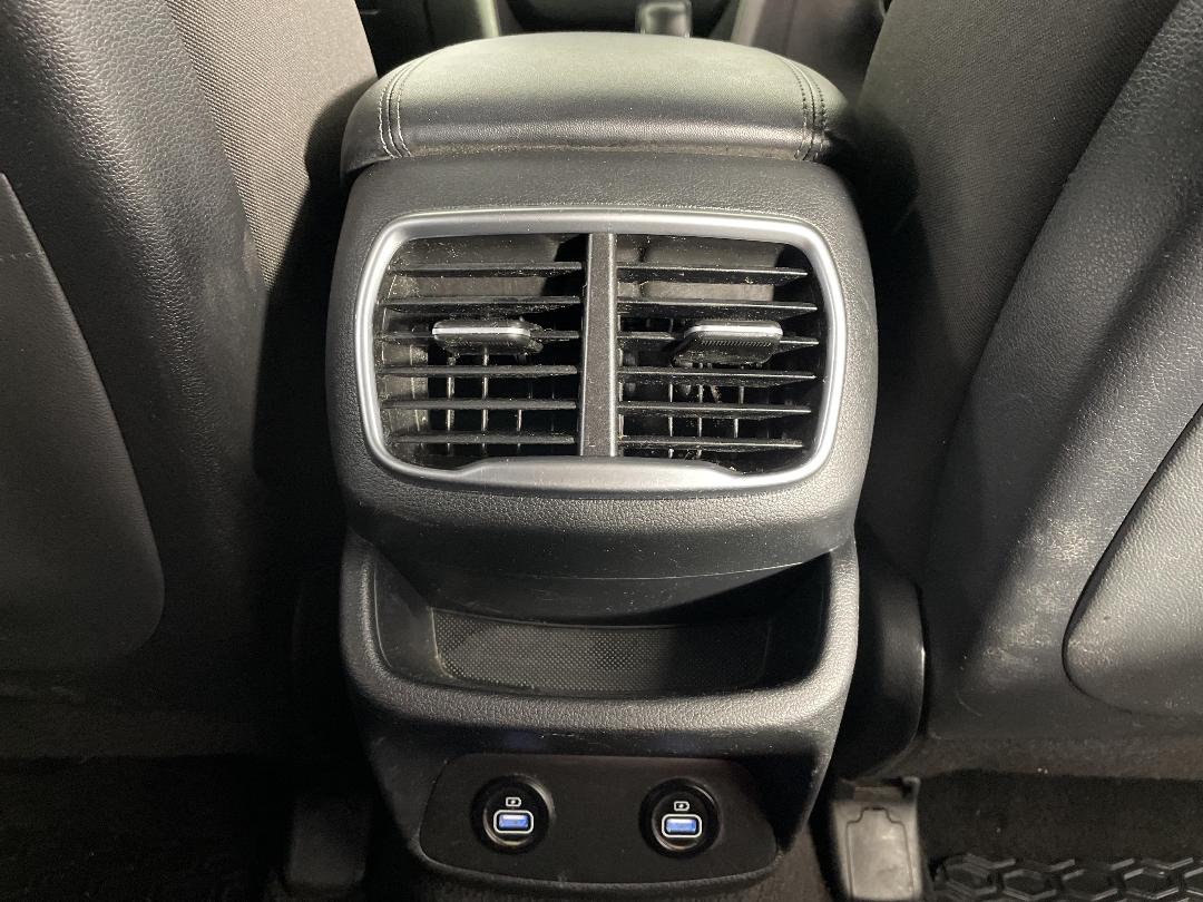 Photo '39' of Hyundai Santa FE