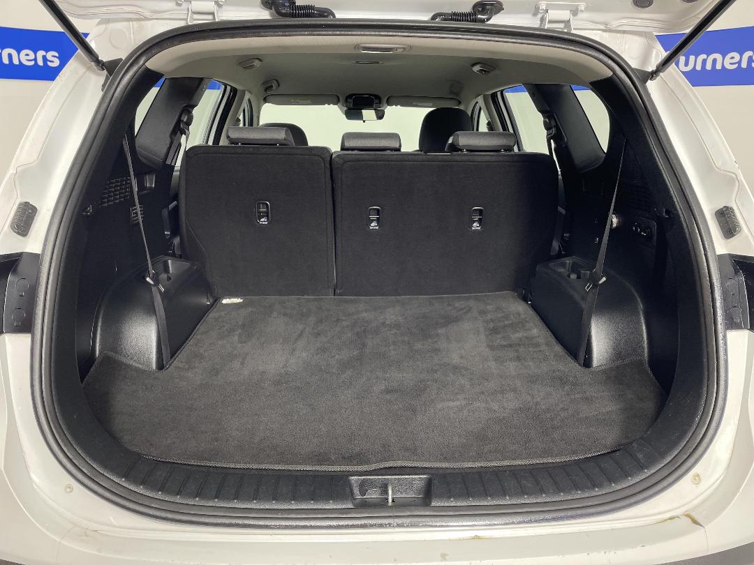 Photo '14' of Hyundai Santa FE