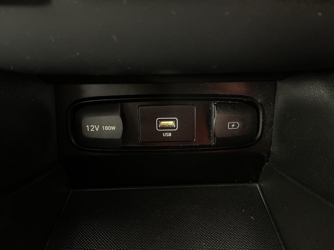 Photo '28' of Hyundai Santa FE