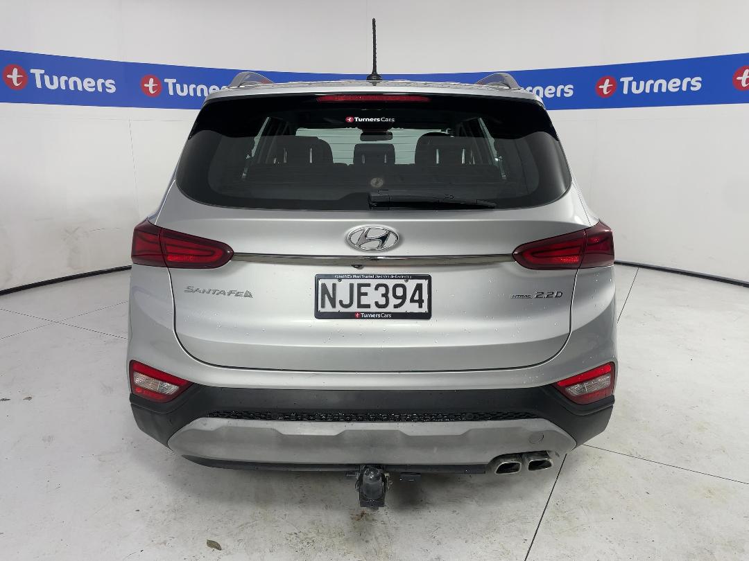 Photo '6' of Hyundai Santa FE