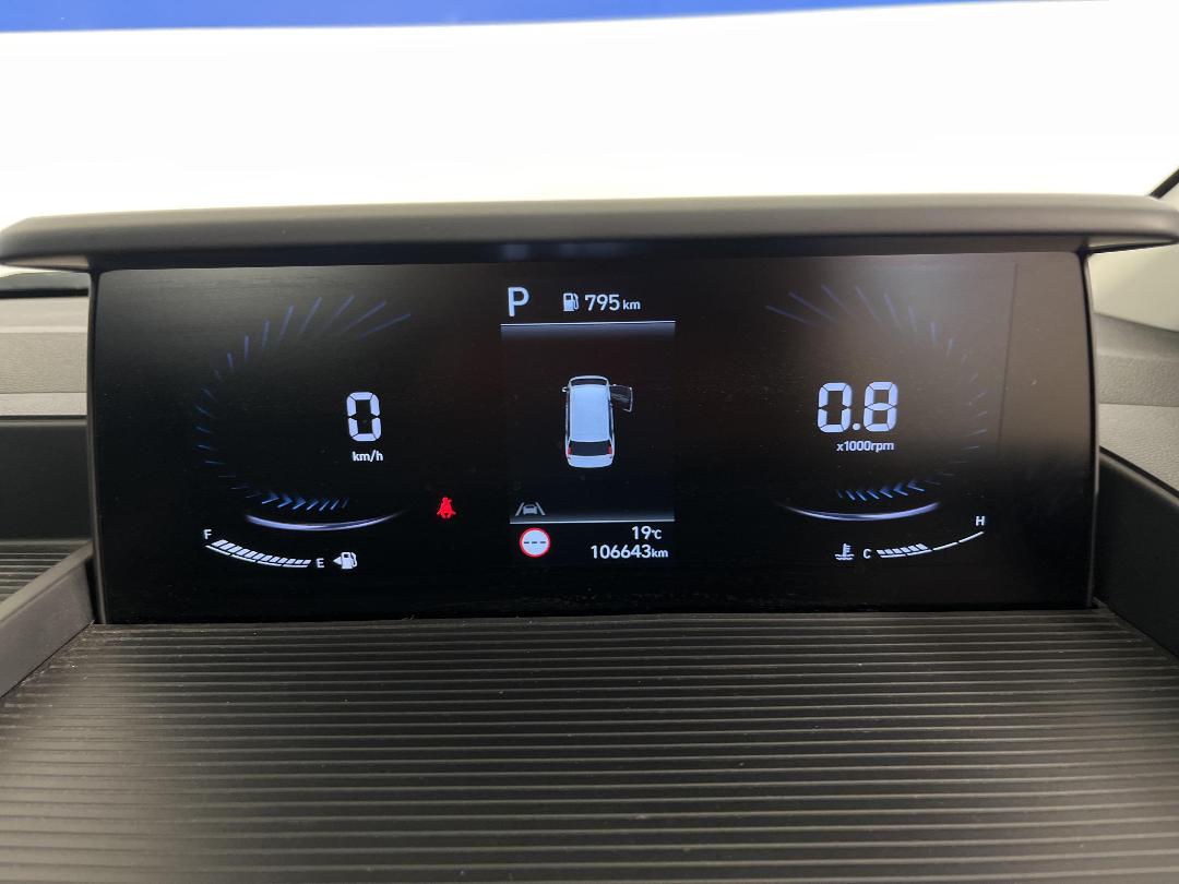 Photo '18' of Hyundai Staria Photo '18' of Hyundai Staria