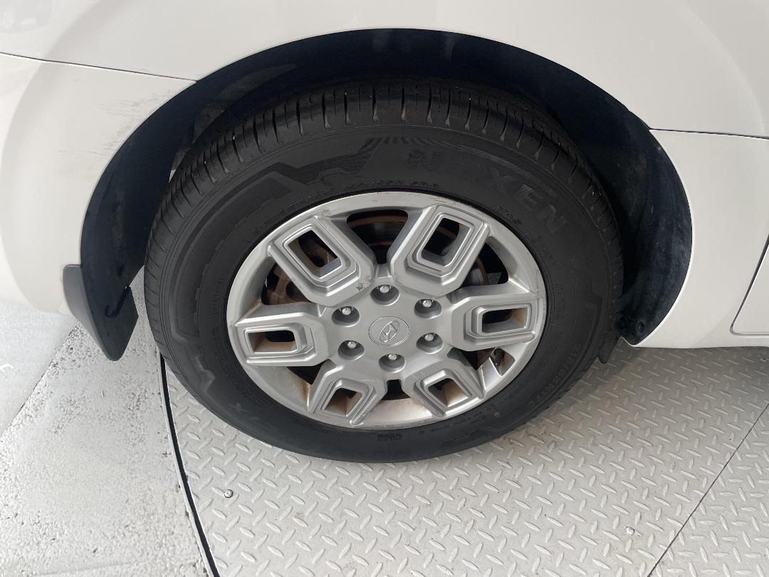 Photo '12' of Hyundai Staria