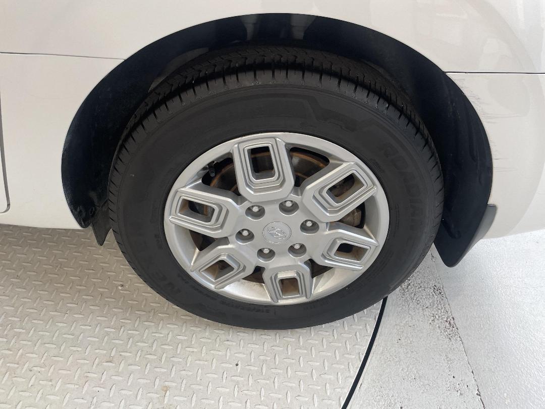 Photo '11' of Hyundai Staria