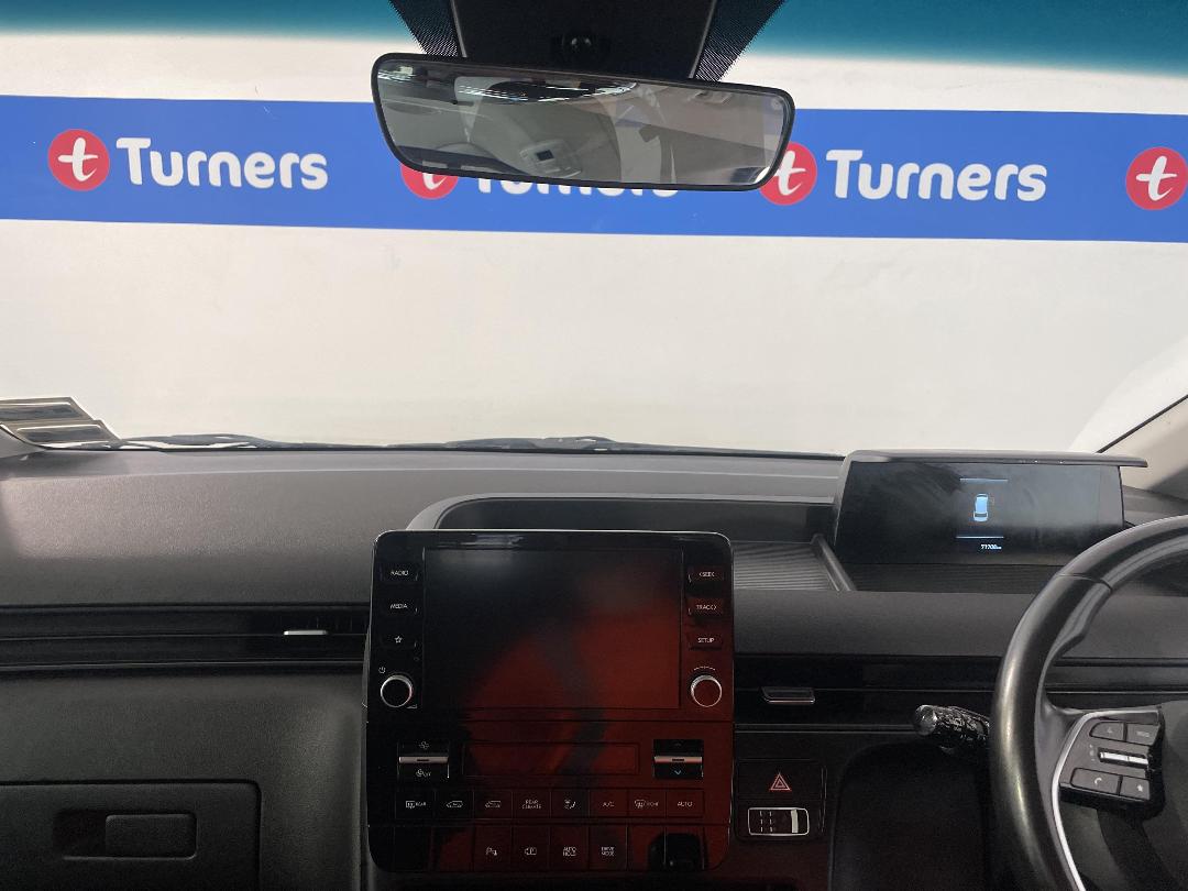 Photo '17' of Hyundai Staria