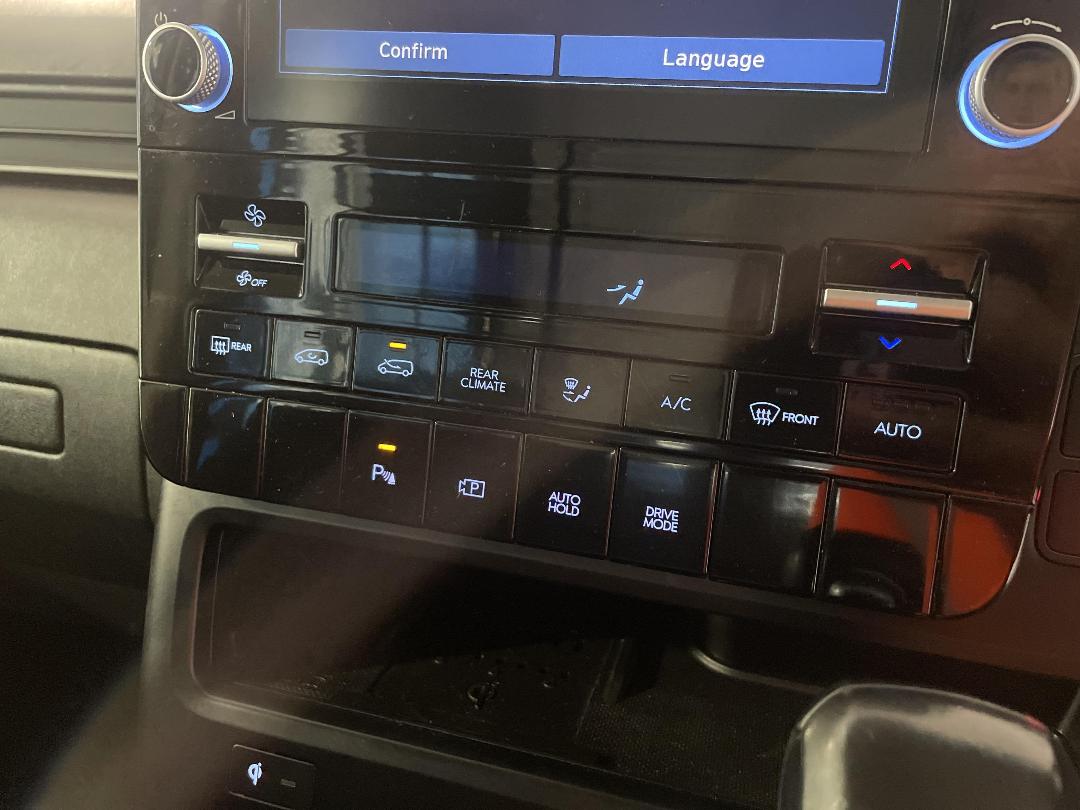 Photo '29' of Hyundai Staria