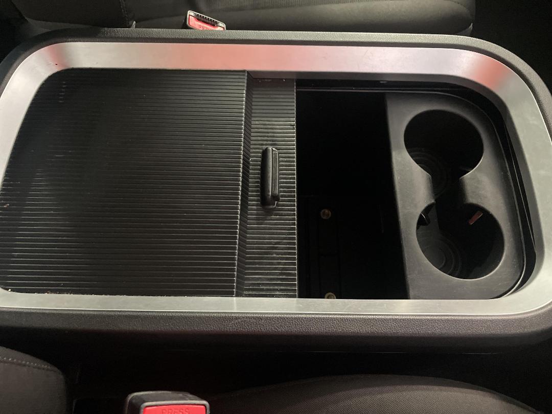 Photo '31' of Hyundai Staria