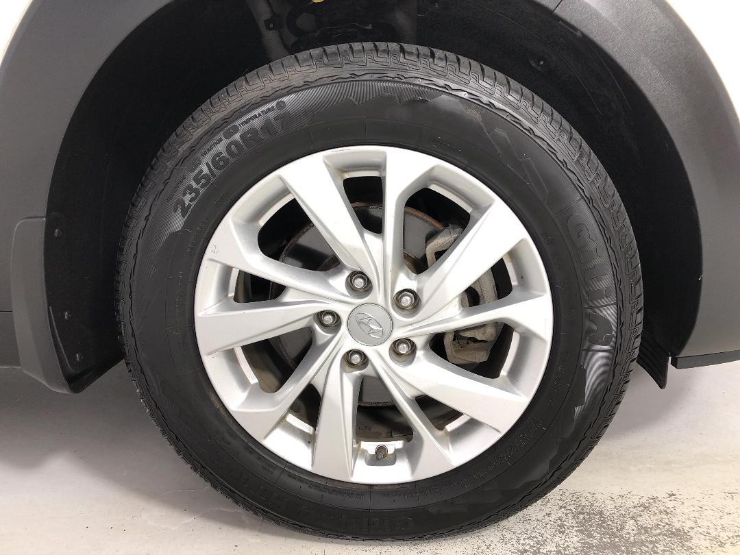 Photo '9' of Hyundai Tucson