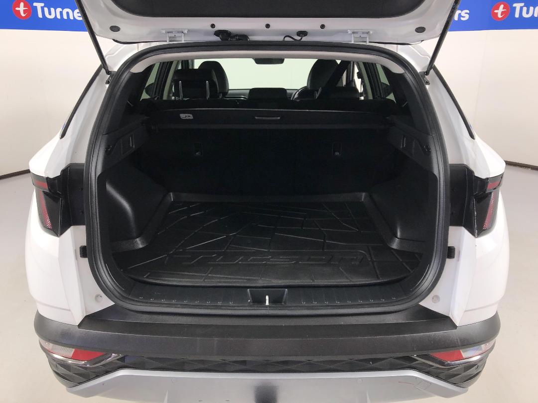 Photo '14' of Hyundai Tucson Photo '14' of Hyundai Tucson