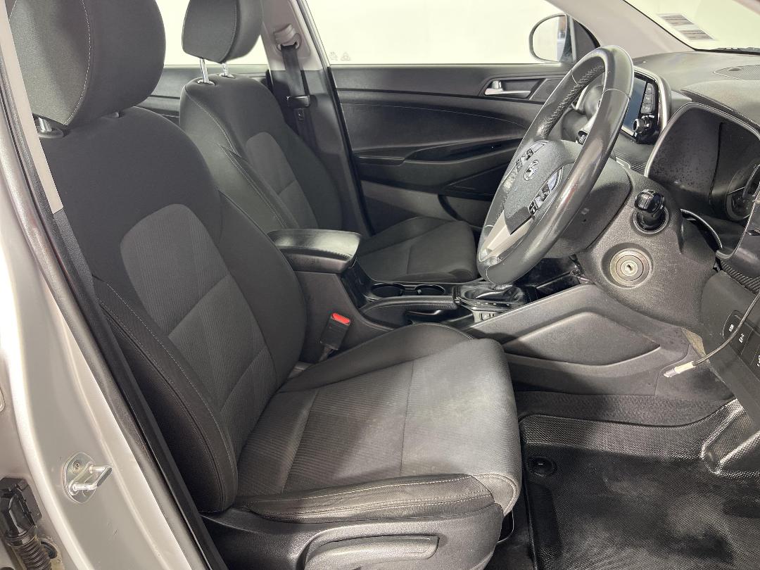 Photo '16' of Hyundai Tucson Photo '16' of Hyundai Tucson