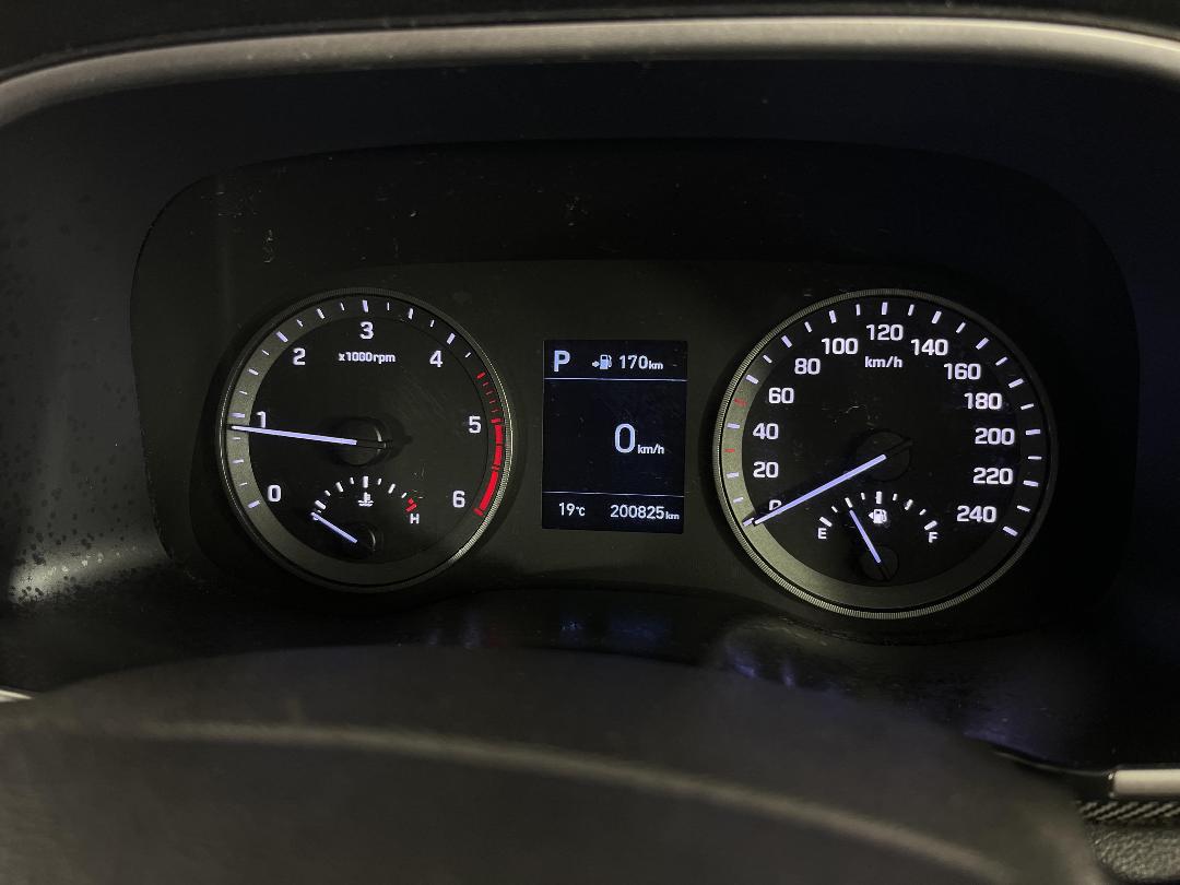 Photo '21' of Hyundai Tucson Photo '21' of Hyundai Tucson