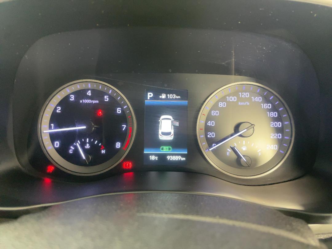 Photo '21' of Hyundai Tucson