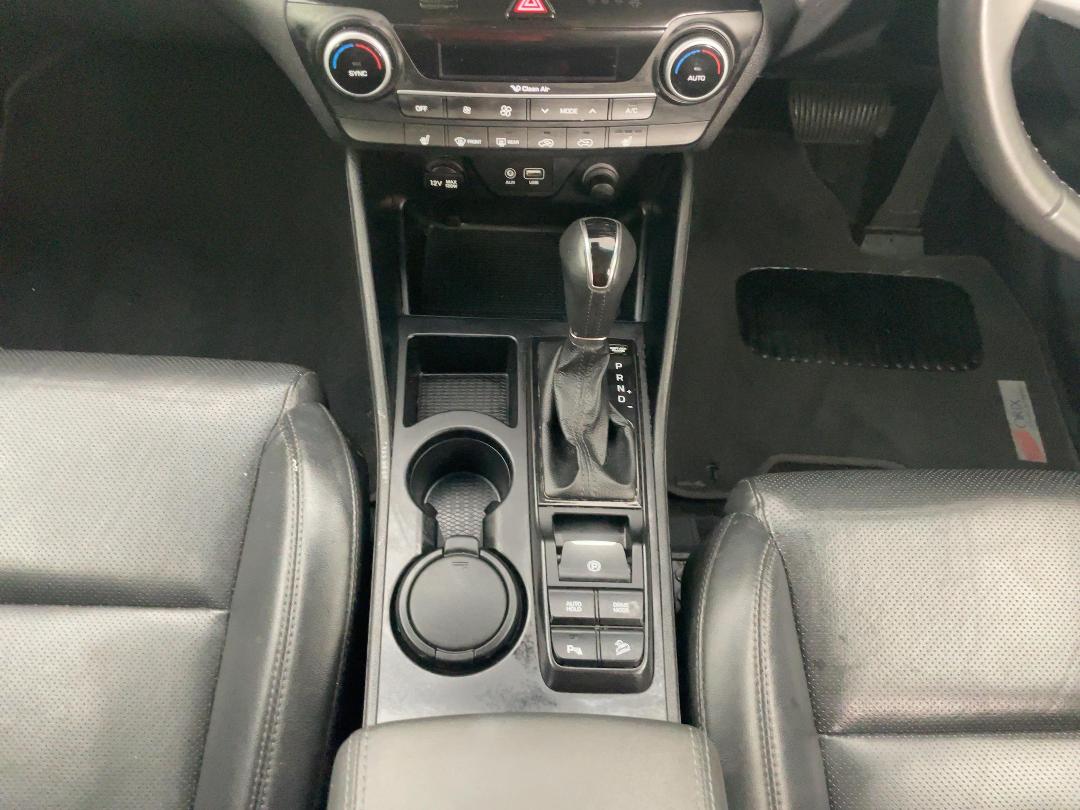 Photo '18' of Hyundai Tucson