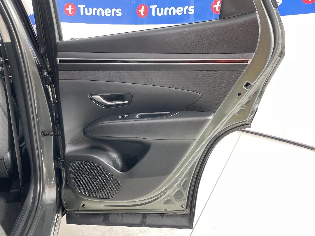 Photo '19' of Hyundai Tucson