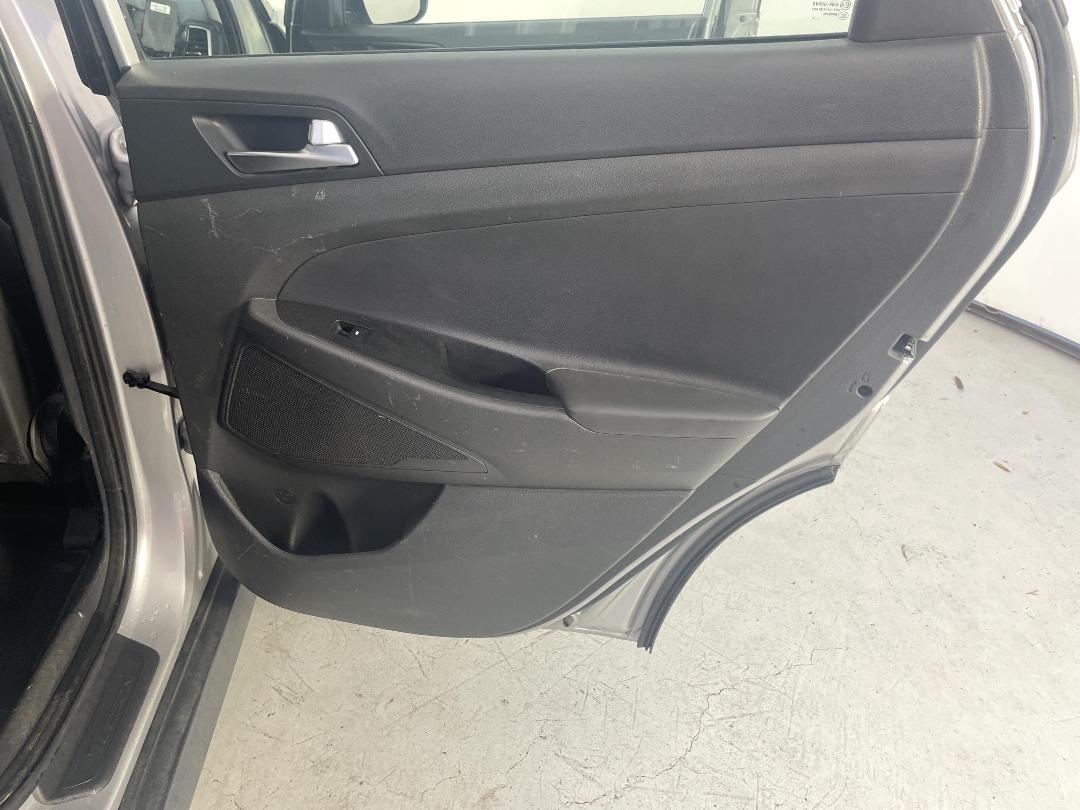 Photo '19' of Hyundai Tucson