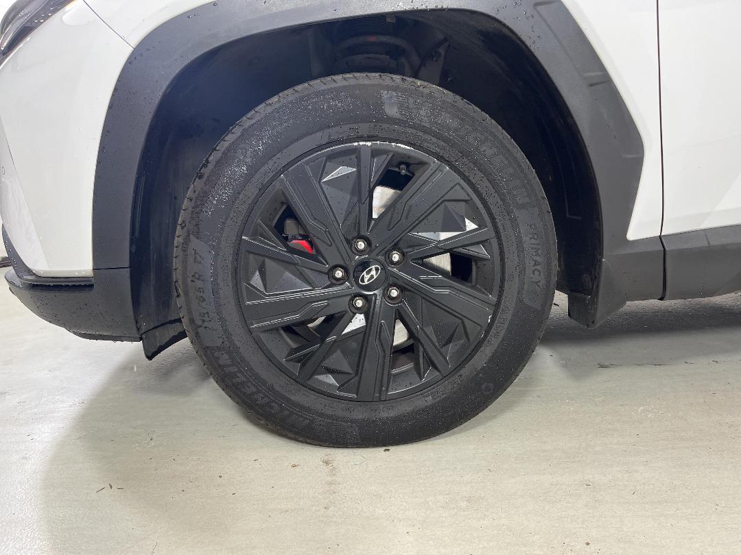 Photo '10' of Hyundai Tucson Photo '10' of Hyundai Tucson