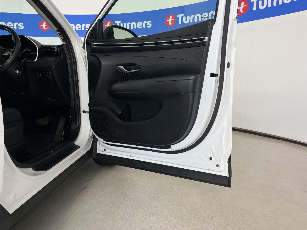 Photo '15' of Hyundai Tucson Photo '15' of Hyundai Tucson