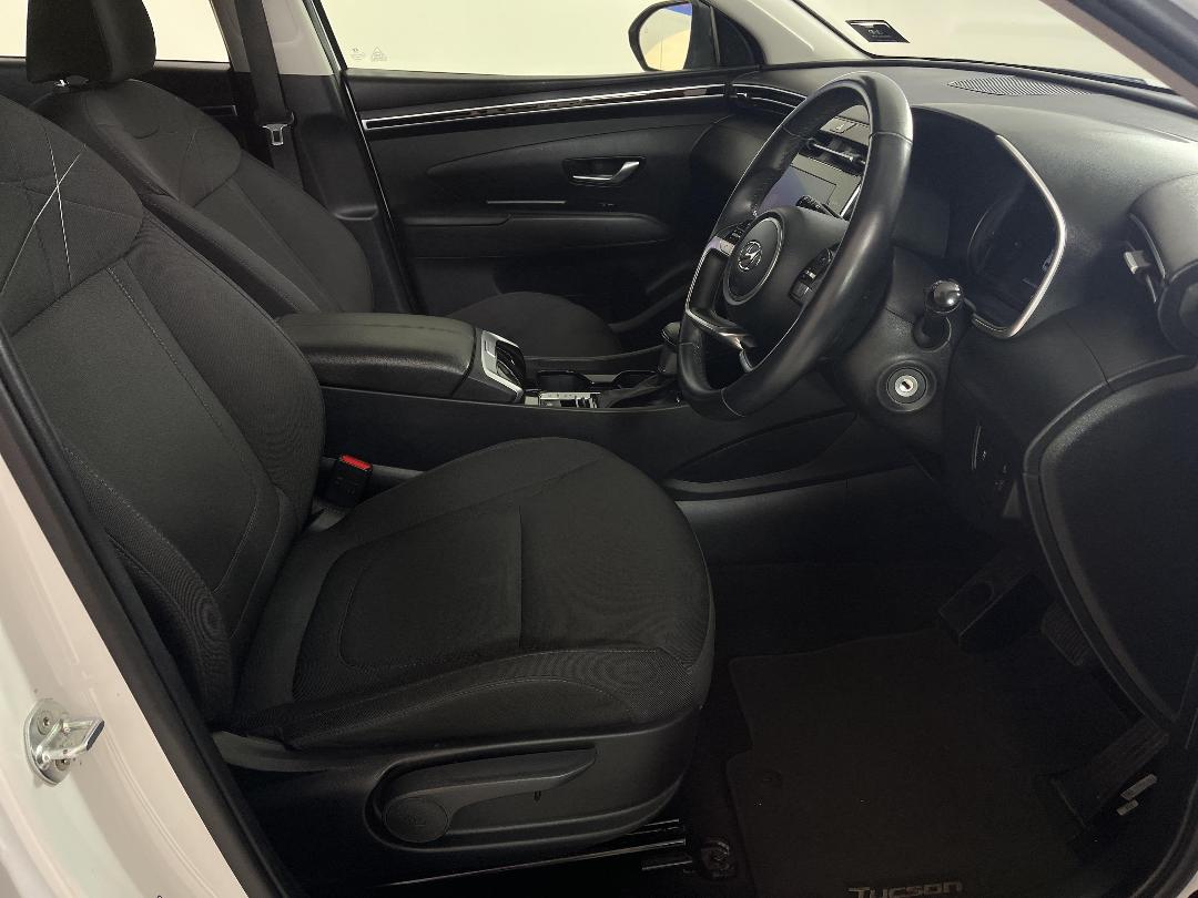 Photo '16' of Hyundai Tucson