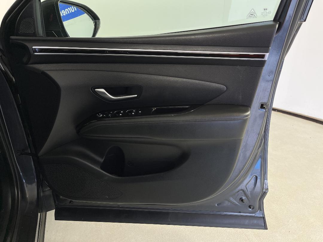 Photo '15' of Hyundai Tucson